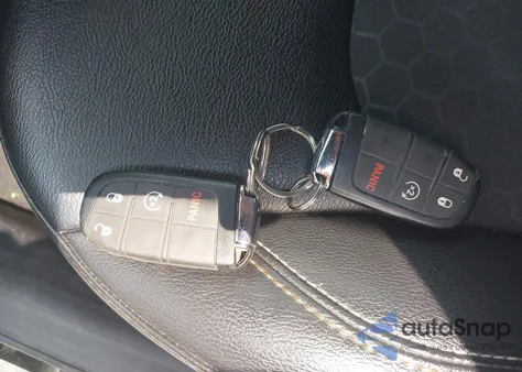 2021 Jeep Compass Latitude 4X4 from USA, damaged, VIN 3C4NJDBB1MT507653